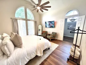 Modern Home w/Pool. Pet-Friendly - Image 2