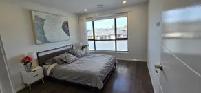 Luxury Five Bedroom House at the Ponds - Image 4