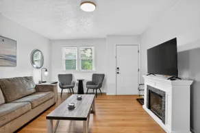 Liberty B Home: LU-1mi, Airport3mi, Free Parking - Image 2