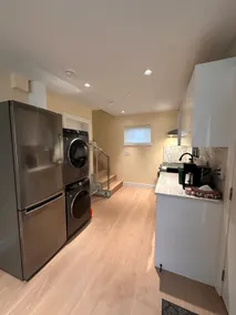 Cozy Private Coach House | 15 Mins to Downtown - Image 4