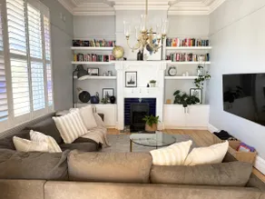 Stylish Bendigo Cottage-Walk to CBD, Cafés & Train - Image 2