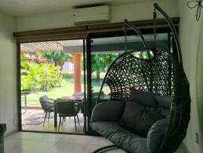Elegant Burgos with Large Pool, Garden and Security - Image 4