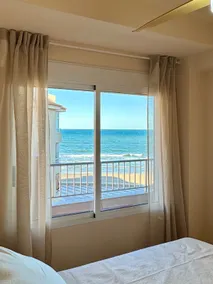 Cozy beachfront apartment - Image 5