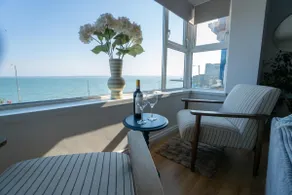 Tranquil Tides Oceanfront apartment Carrickfergus - Image 4