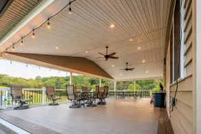 Family Getaway in Breezewood with AC and Wi-Fi - Image 2