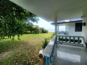 Beachfront Sunset Bungalow -AC-2 - Image 2