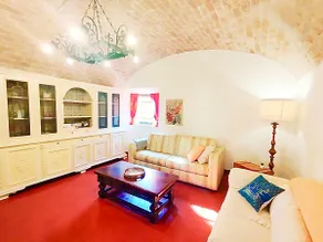 Casa Isabella, Tuscan Village Retreat with Views - Image 4