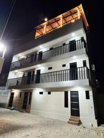 2 Bedrooms with Air Conditioning, 100M from Caminho de Moisés Beach - Image 3