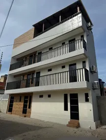 2 Bedrooms with Air Conditioning, 100M from Caminho de Moisés Beach - Image 2