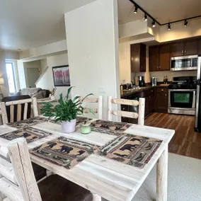Modern Rustic Retreat - Image 4
