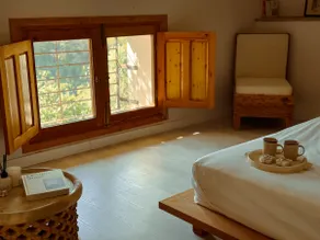 House with soul immersed in nature - Image 5