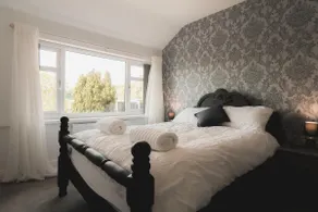 The BEST house in Bury - Image 4