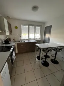 Charming Townhouse - Image 5