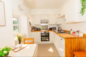 Cosy Dales cottage, walks from the door, four pubs - Image 3