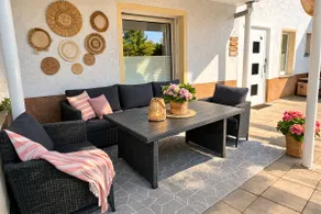 Cozy Apartment – 2 Min to the Lake for Max. 3 People - Image 3