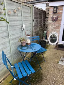 Beautiful central city flat with free parking - Image 4