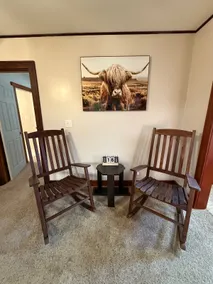 Cozy Corner Cottage - 4 Bed/2 Bath No Cleaning Fee - Image 4