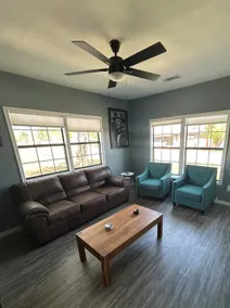 Texas Breeze Bunkhouse - Image 5