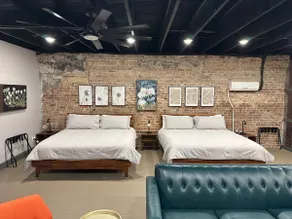 Livie's Loft - Image 3