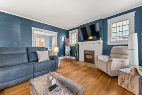 Elegant Home, Perfect for Groups w/ 4 King Beds - Image 2