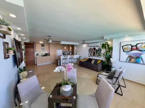 Oceanfront on 17th Floor in Condado - Image 2
