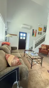 Draper's Dream, Stay and play Guest House - Image 5