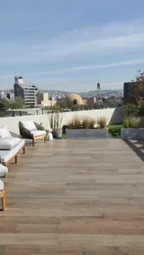 New Modern Luxury Condo - Prime Location - Image 3