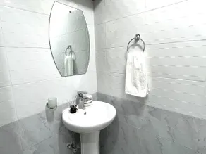Naka Executive Suites With Balcony, Amazing View of Lake Nakuru, GYM - Image 4