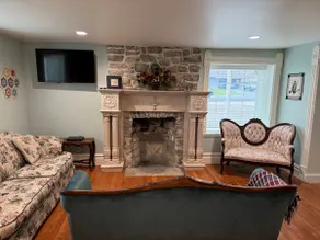 Manti Cottage, Historic Pioneer Home - Image 3