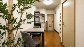 Maximum 4 people | 2 beds | Enjoy Asakusa and Ueno, convenient transportation - Image 5