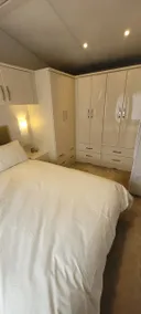 Beautiful 2 bedroom caravan on Billing Aquadrome - Image 3