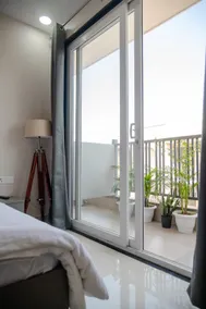 Bright & Cozy 1BHK Gurugram+Balcony|Sector42 - Image 3