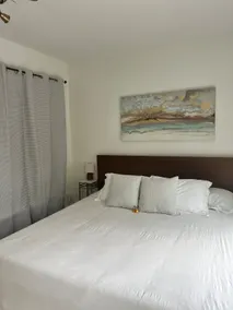 Tranquil 3Br East Rock Apartment - Image 5