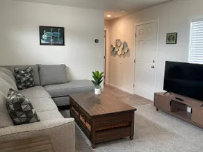 The Bellevue Cottage - Image 2