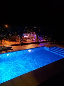 Cerro Azul, Country House with Heated Pool. - Image 2