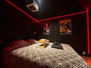 Industrial Loft & Private Cinema – 14 minutes from Auxerre - Image 3