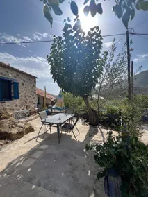 Happynest Leni, Stone House - Image 4