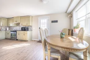 Spacious Serene 2Bedroom Retreat - Image 2