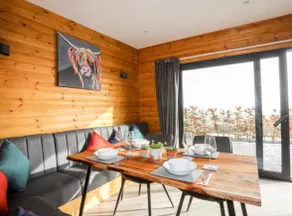 Hilltop Lodge - Image 5