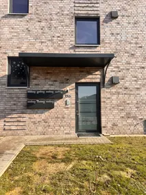 Laras Apartment - Image 4