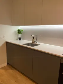 Spacious Central Apartment Terrace Gym Free Parking - Image 2