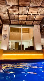 Villa with pool, waterfall, LED lights and palapa - Image 2