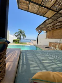 Villa with pool, waterfall, LED lights and palapa - Image 4