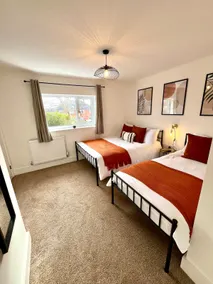 Luxury home near Alton Towers | Garden & Parking - Image 5