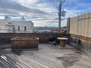 Loft w/Amazing Deck - Image 2