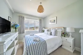 Flat 1 The Salcombe - Image 3