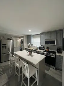 Cozy Family home on Main St - Image 3