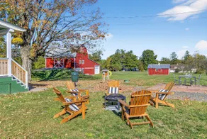 Cayuga Lake Farmhouse on Finger Lakes Wine Trail - Image 2
