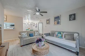 Entire Condo 4 beds 6 guests next to park Bellaire - Image 4
