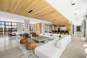 Lux 2BR Apt w/ Pool and Gym - Image 3